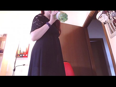 ❤️ Yon esklav soumèt ki renmen kilòt sal ak apetisan oblije masturbe apre li fin gade videyo sa a! ❤ Videyo pònografi nan nou ❤